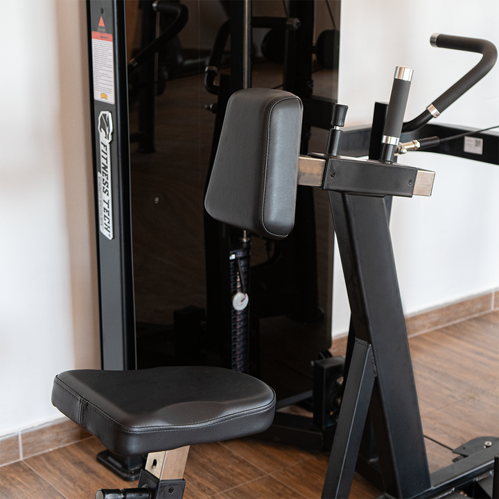 Remo Sentado | Máquina selectorizada - Compact Series asiento