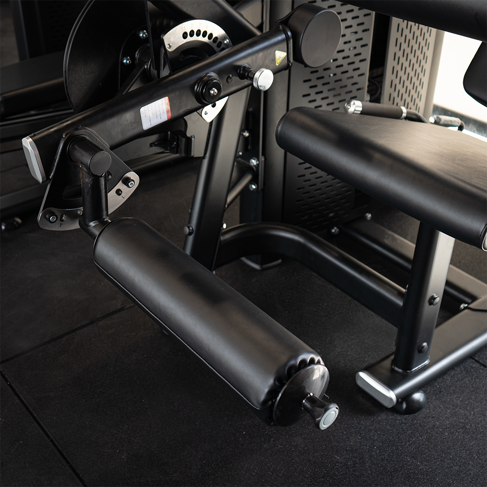 Leg Extension and Leg Curl | Dual selectorized machine - Pro Series
