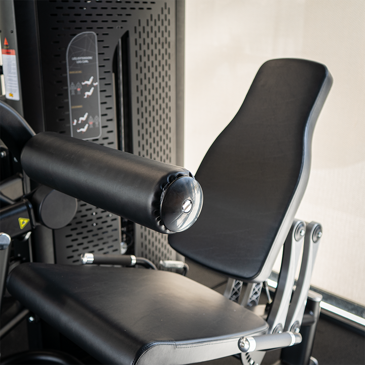 Leg Extension and Leg Curl | Dual selectorized machine - Pro Series
